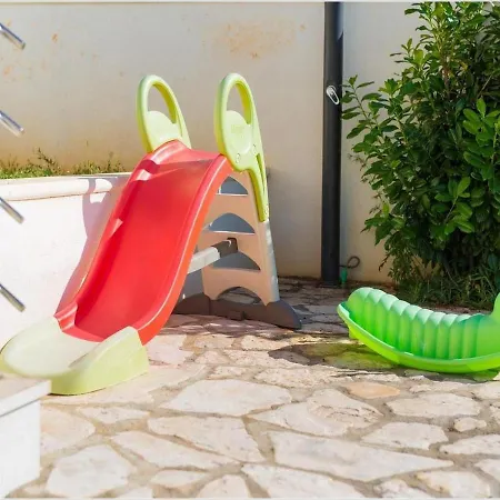 Isabella * Linardići