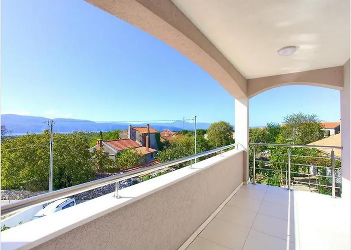 Isabella * Linardici