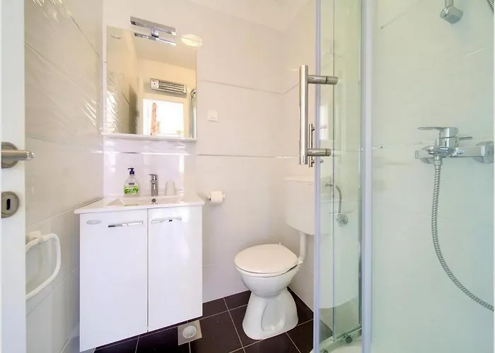 Isabella Villa Linardici